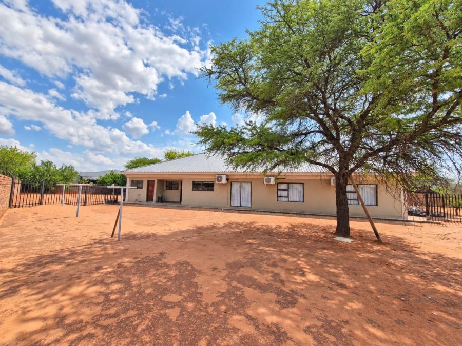 4 Bedroom Property for Sale in Kathu Northern Cape